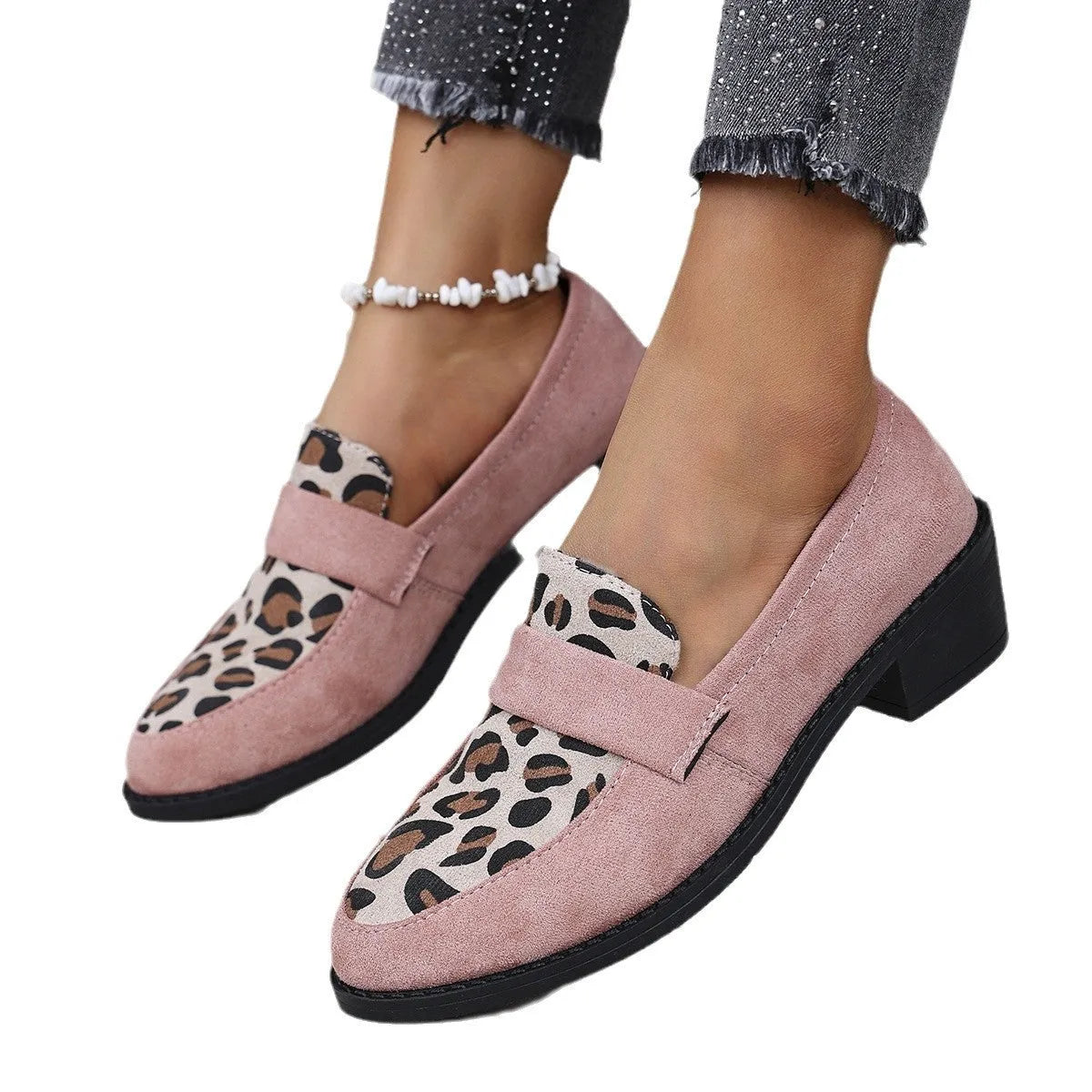 Leopard print slip-on suede shoes with chunky mid heel and pointed toe in brown colour