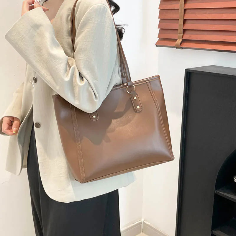 Korean style crossbody shoulder bag in horizontal square suitcase shape with sandwich pocket design