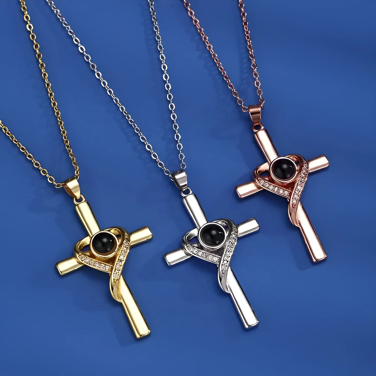Heart and cross projection necklace in UV gold, silver or rose gold plating on copper