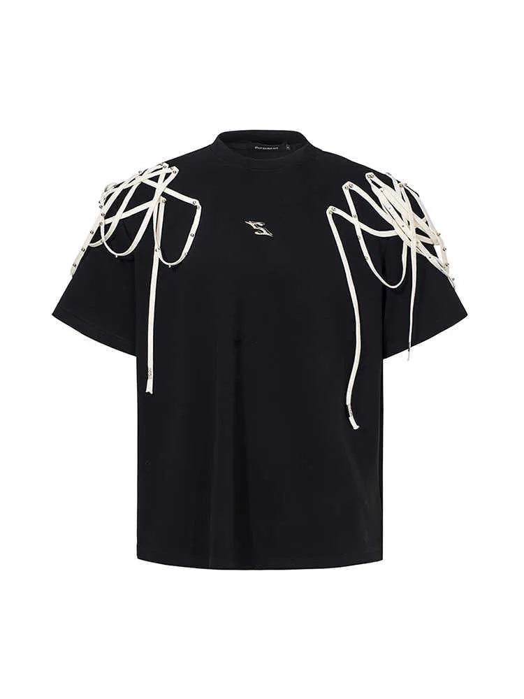 Black loose fit T-shirt with rivet ribbon padded shoulders, short sleeves, round neck