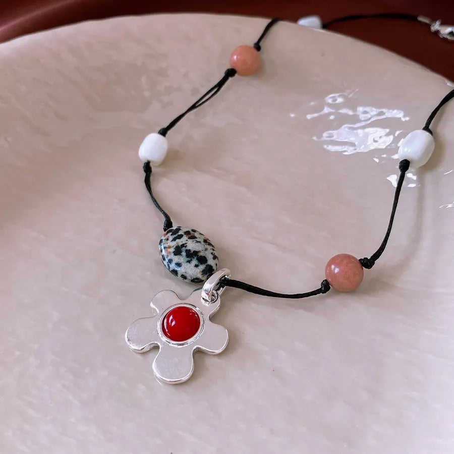 Stone shell beaded flower pendant necklace with adjustable chain in silver-black-red colour option