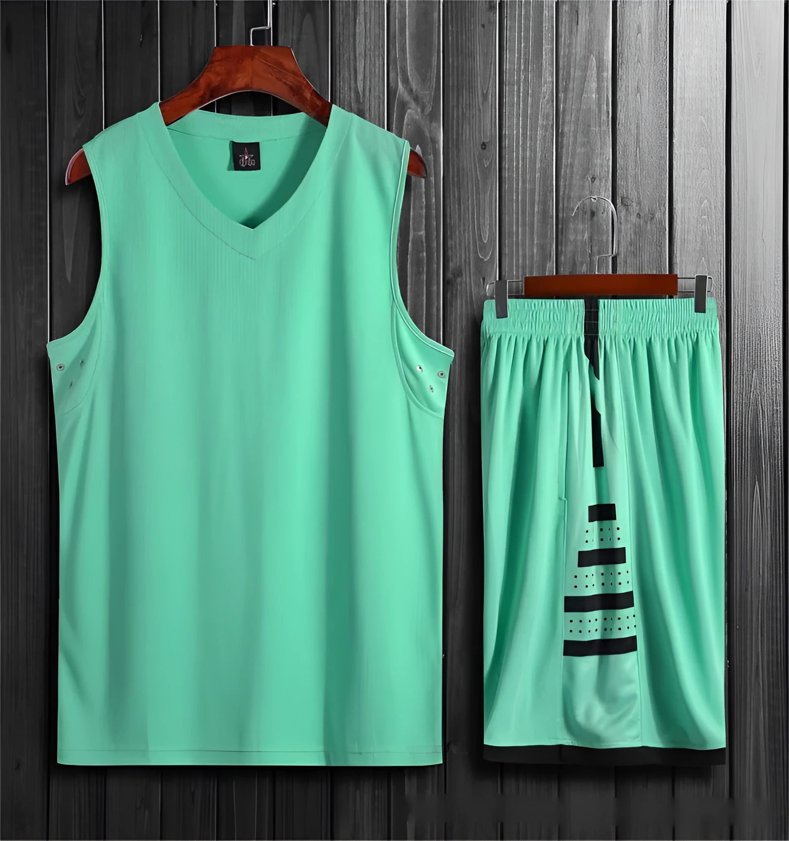 White breathable sports vest and trousers set for student campus training
