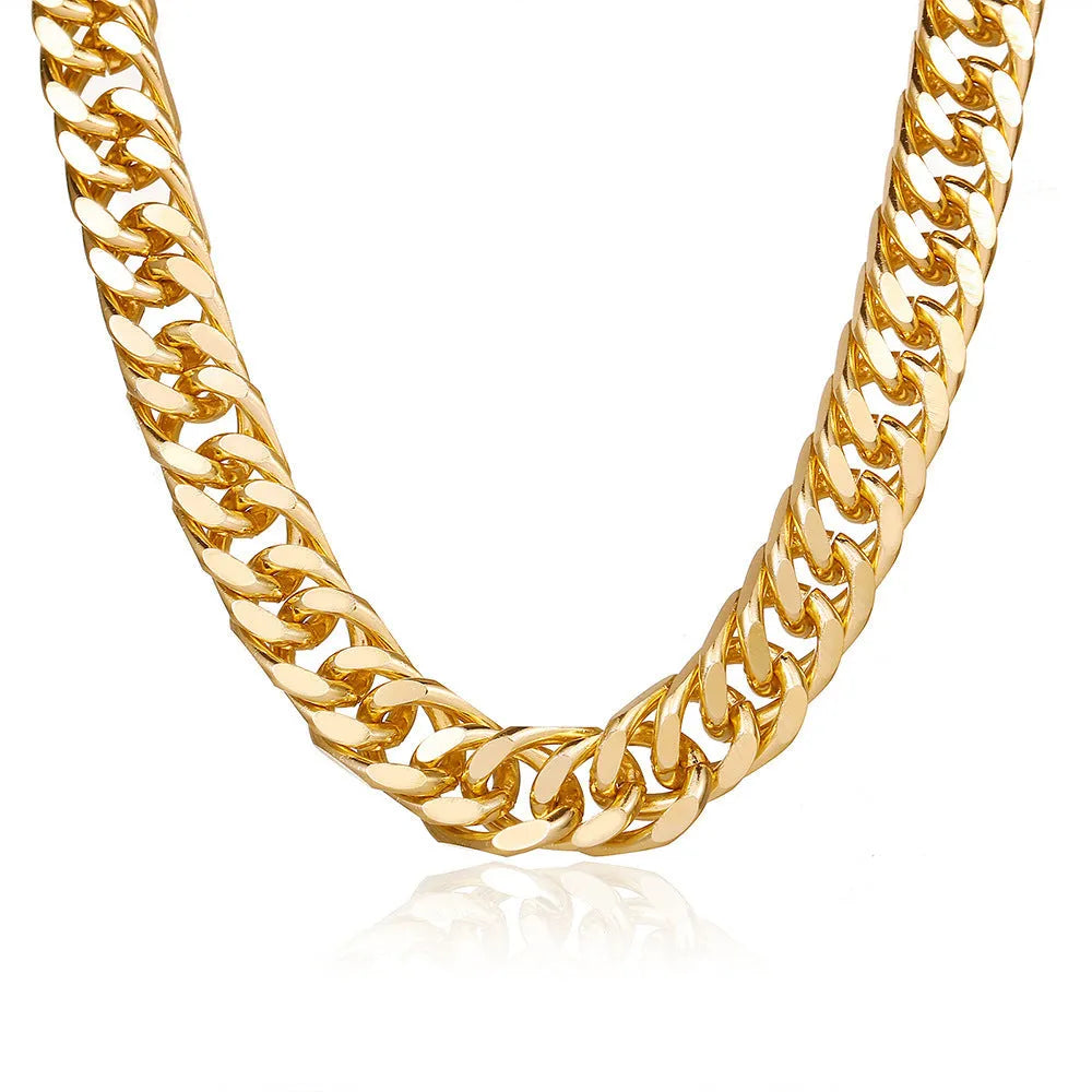 Gold coloured thick chain necklace for women, 32cm long with a 6cm pendant drop.