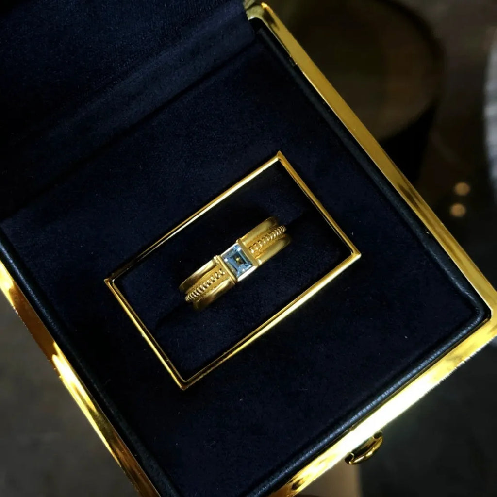 Frosted gold copper ring with square sapphire inlaid gem, narrow or wide version, sizes 6 7 8