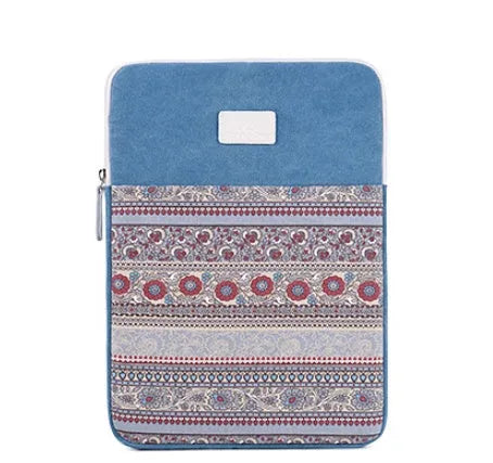 Canvas laptop sleeve bag in 11, 13, 14 or 15 inch size with listed centimetre dimensions