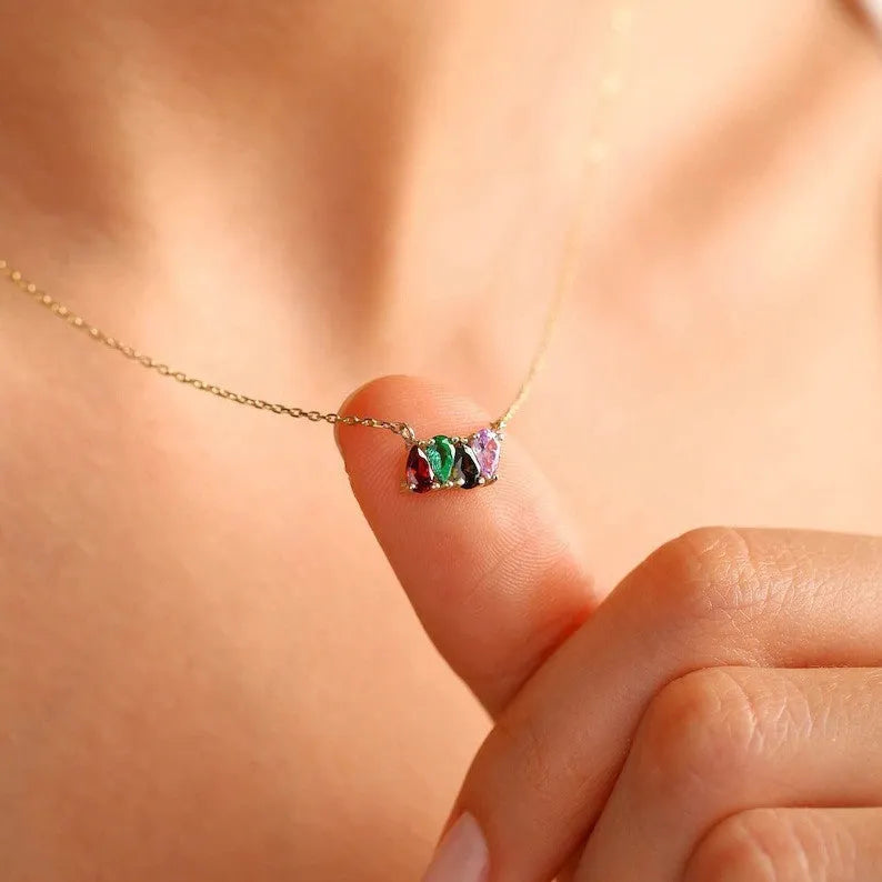 Titanium steel birthstone necklace with a zircon pendant on a princess chain in silver colour.