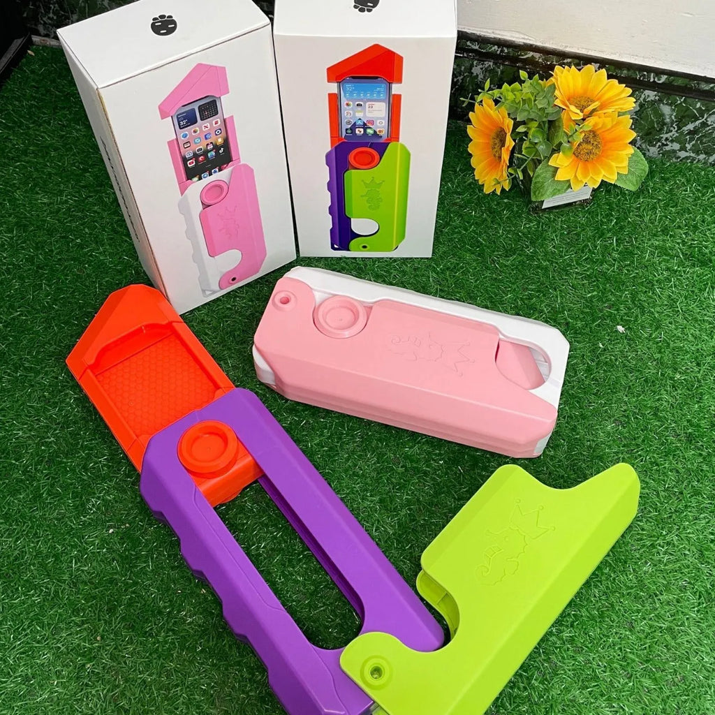 Pink white plastic phone case with vegetable knife toy design for universal mobile phones