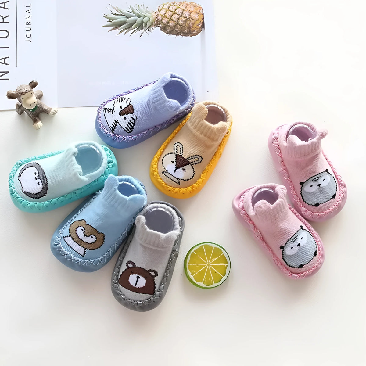 Cotton baby toddler shoes in blue, gray, green, light blue, pink, or yellow, sizes 11cm to 14cm.