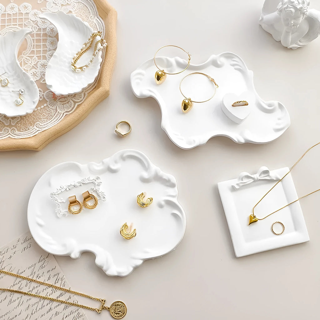 European Baroque style gypsum jewellery display plate with rectangular tray and small square board options