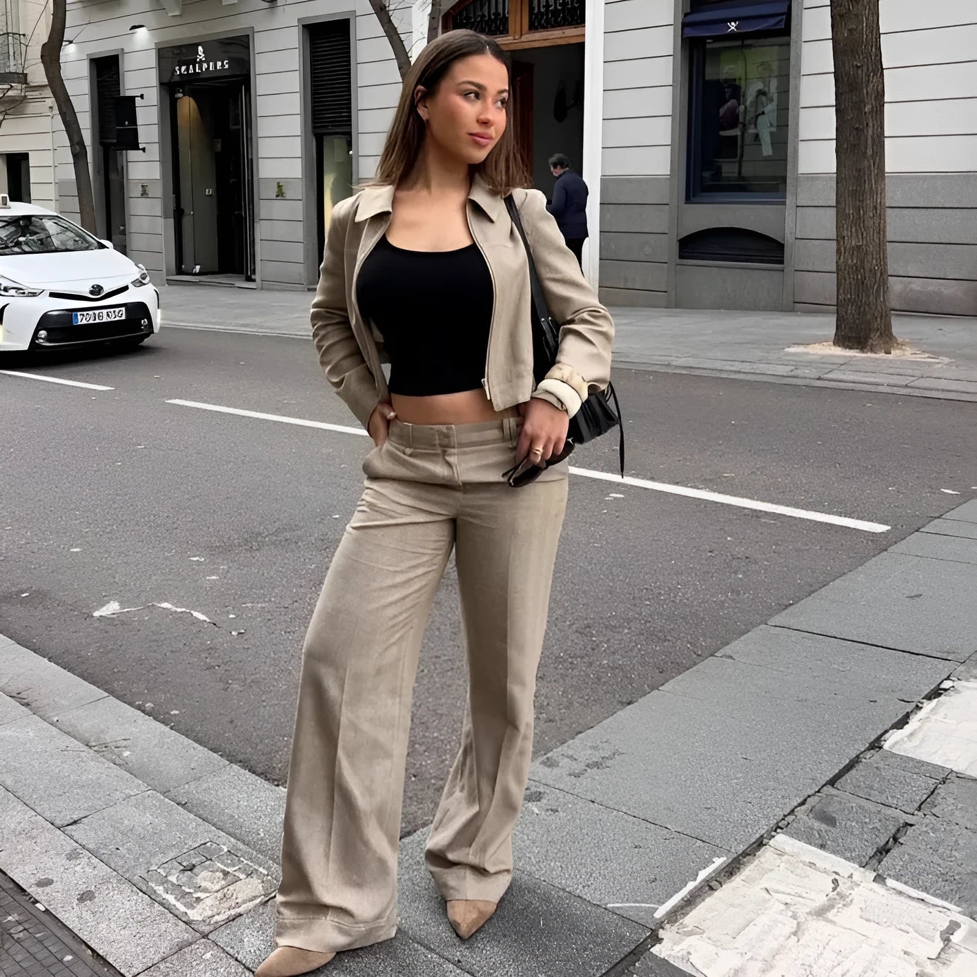 Women's herringbone pattern summer suit set with 3D embroidery and straight-leg trousers