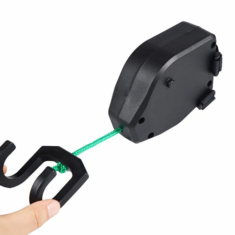 Black plastic trailer rope for connecting bicycle trailers to mountain bikes