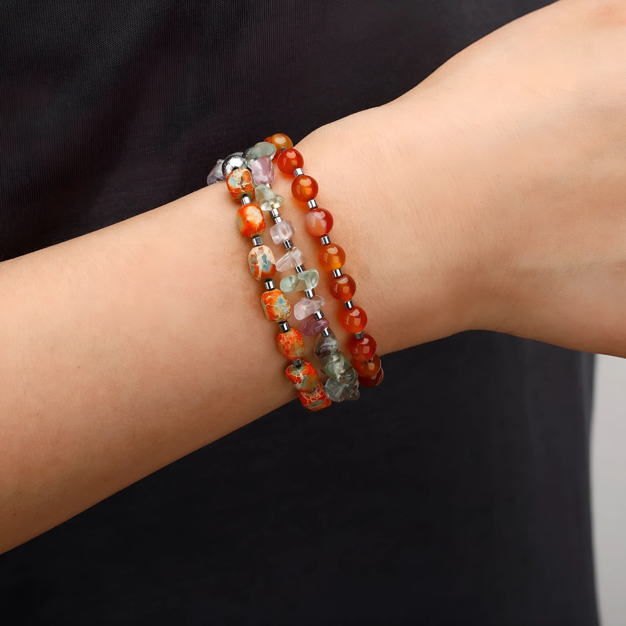 Hand-woven red agate round beads bracelet with Persian Gulf agate and geometry texture design