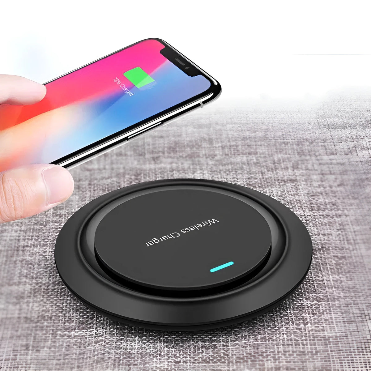 Round 10W desktop wireless charger, 7mm thick, 8mm sensing distance, white or black, USB 3.0