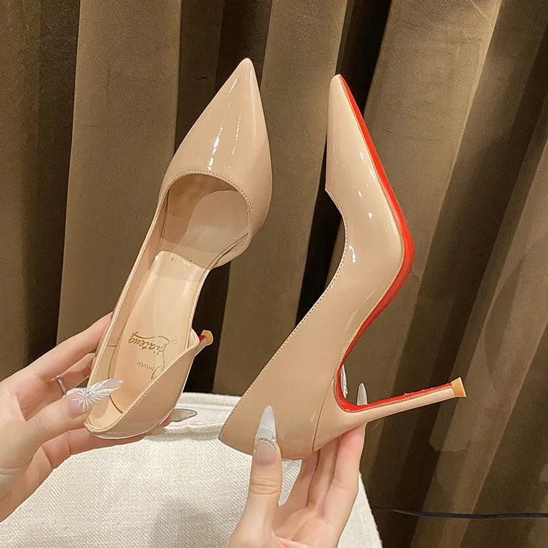 Women's 10cm patent leather pointed toe high heels in black or nude, side empty and side air styles