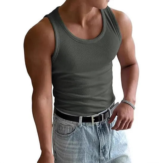 Men's tight fit polyester workout t-shirt with wool lining in black colour
