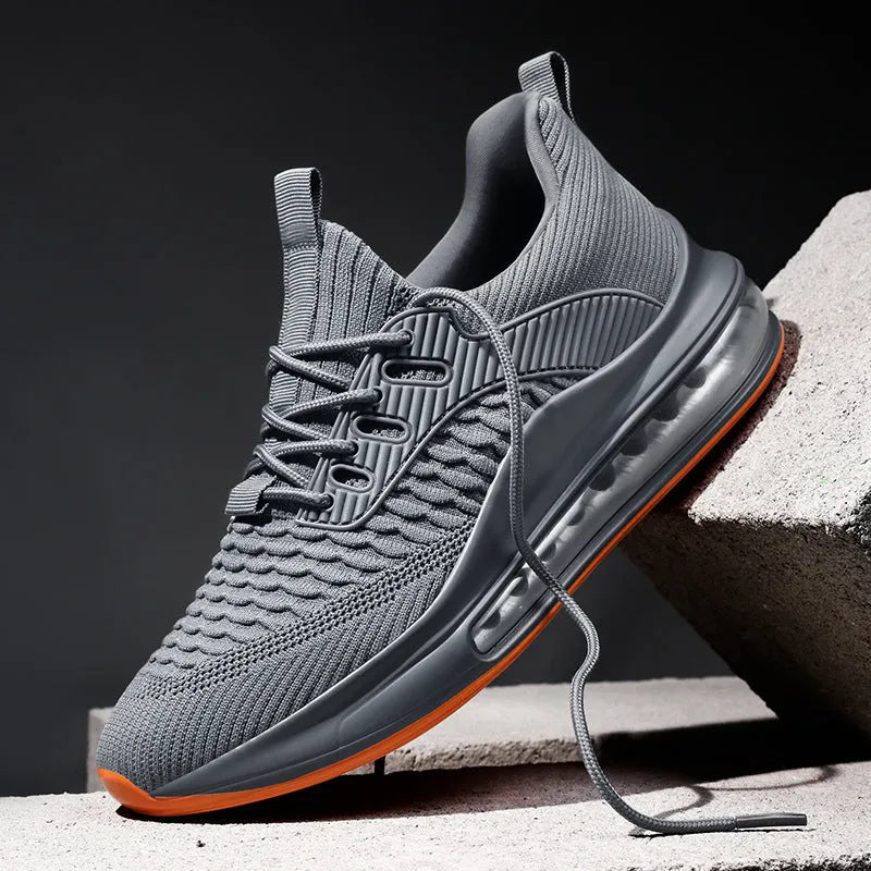 Men's solid colour low-top running shoes with mesh upper and rubber TPU sole