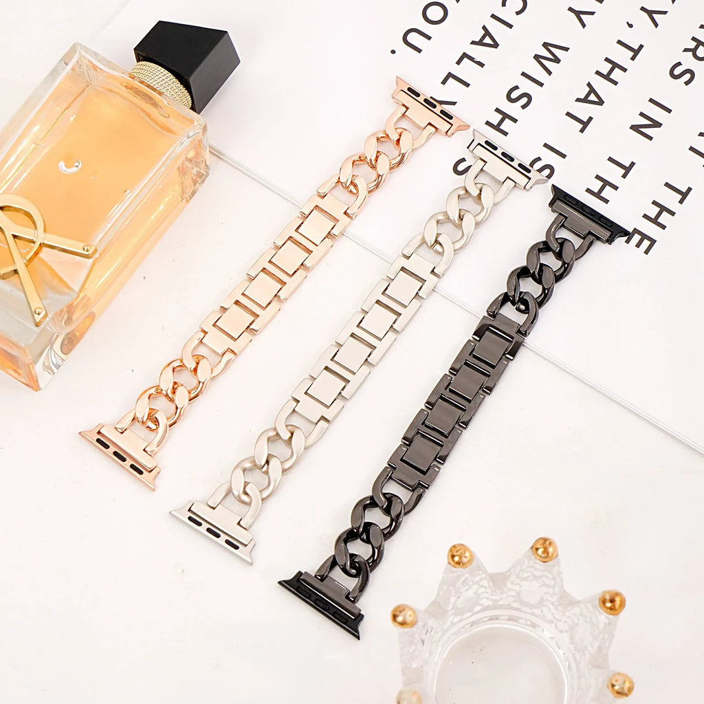 Silver metal chain link Apple Watch strap with 22mm lugs on a watch case