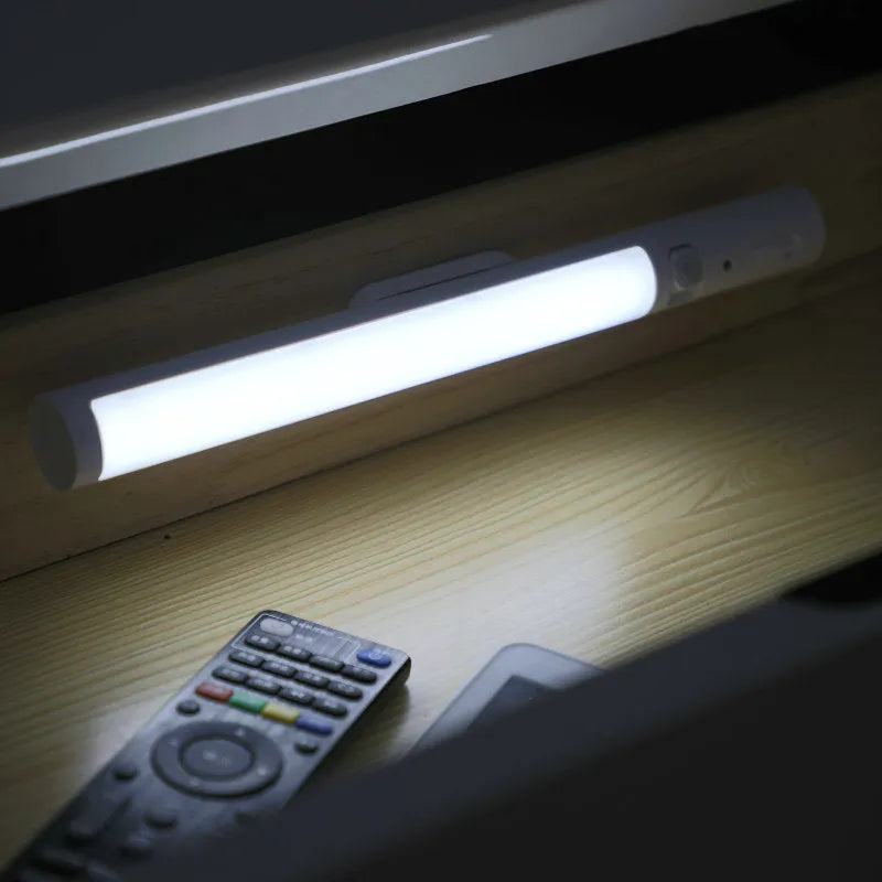 White infrared sensor LED cabinet wall light with magnet mounting and human body induction