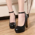 Women's chunky heel high heels in black or milky white with 3-5cm mid-heel and rubber sole