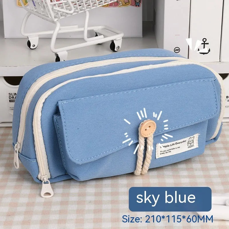 Korean-style canvas pencil case in green with capacity for approximately 80 pens