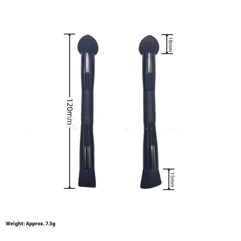 Black sponge concealer brush with wooden handle for dark circle coverage