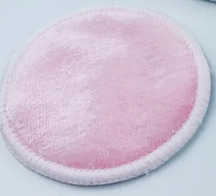 Velvet makeup remover pads in red and blue colours with 8cm diameter and organic cotton mesh bag