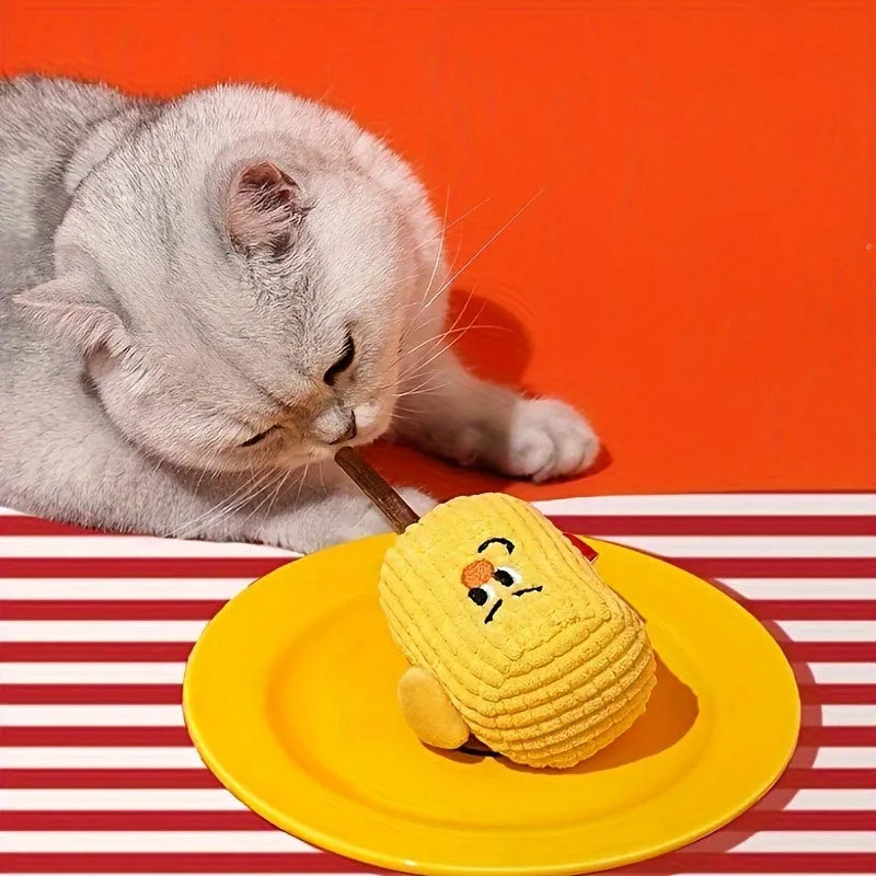 Corn cob shaped polio wood cat dental toy with catnip in Boxer or Coach design measuring 7x6x15cm