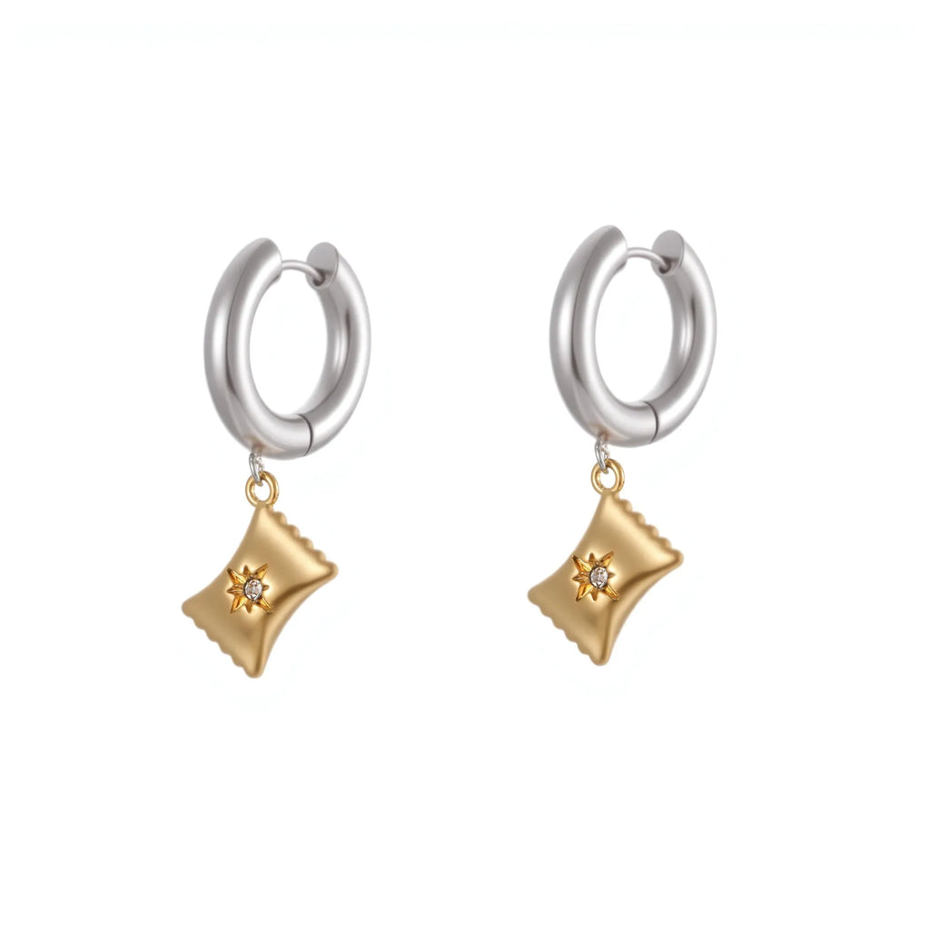 Christmas tree shaped heart earrings with star motifs in gold electroplated stainless steel