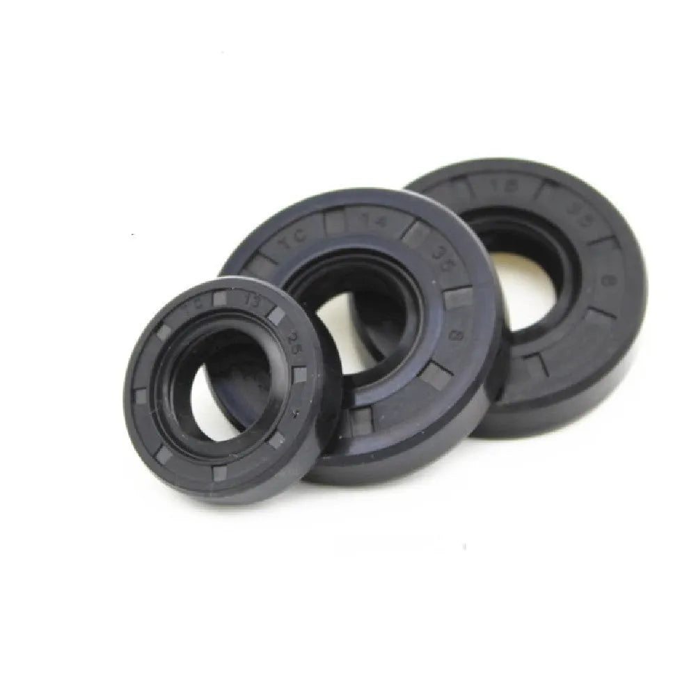 Set of black rubber motorcycle engine oil seals with carbon steel frame in 45x67x8mm size for AG100 body