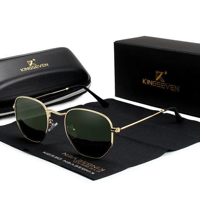 Classic round retro sunglasses for men in black frame with round lenses