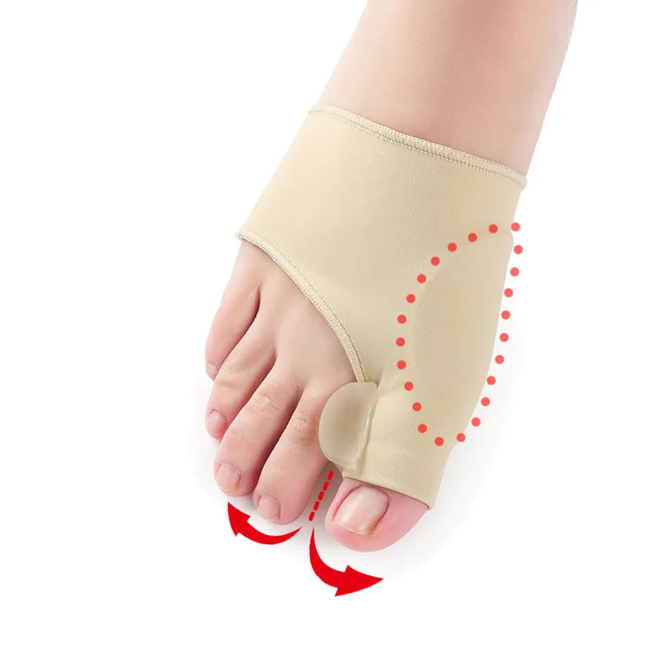 Corrective toe socks with a soft gel bunion pad and toe separator in sizes S, M, L.