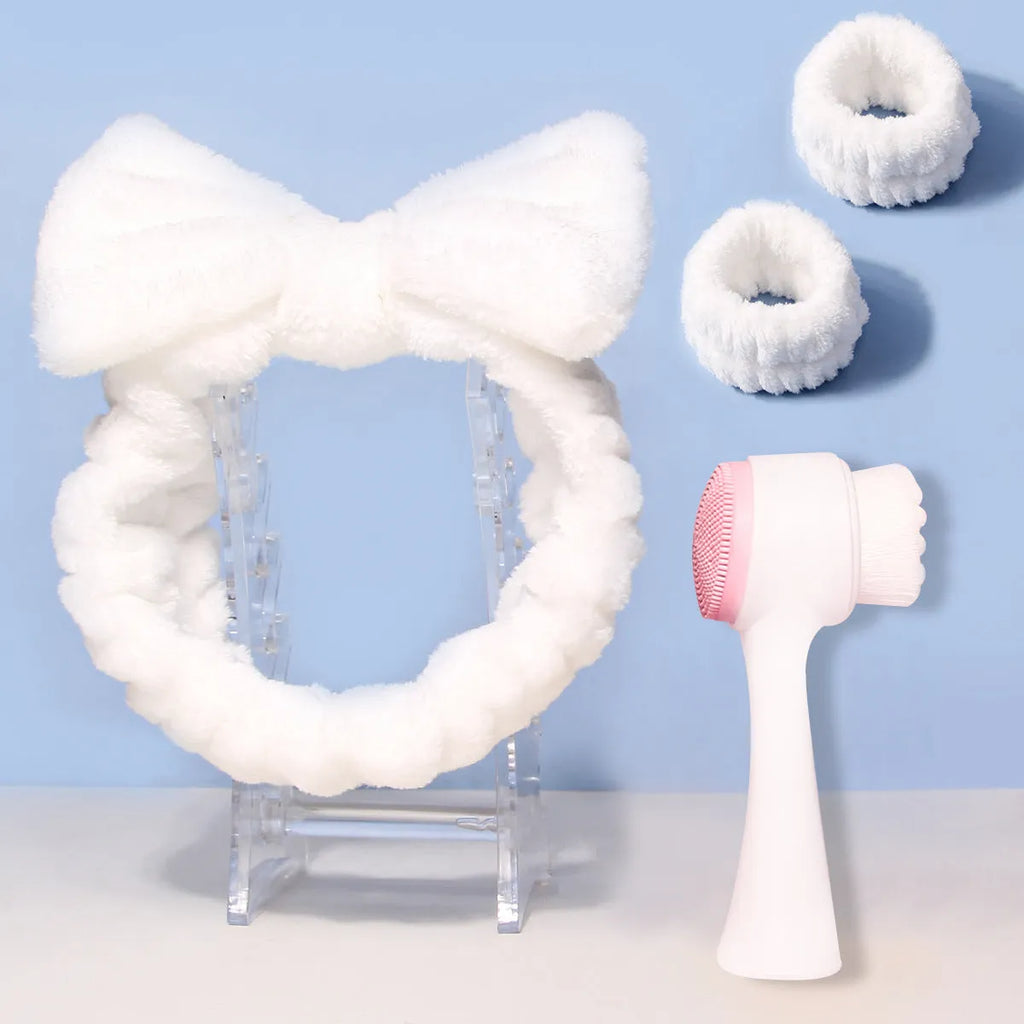 Facial brush set with coral fleece hair band, nylon brush heads, and plastic handle in purple, gray, white, or pink colours