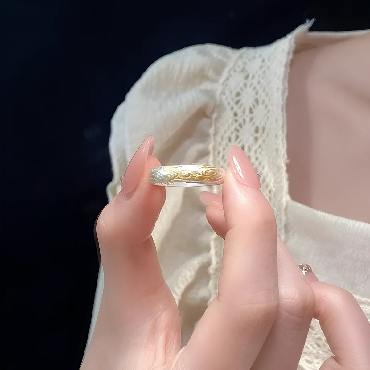 Gold electroplated white copper open ring with Xiangyun geometric pattern