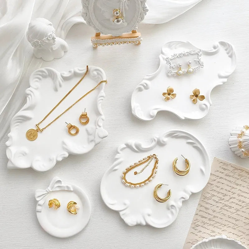 European Baroque style gypsum jewellery display plate with rectangular tray and small square board options