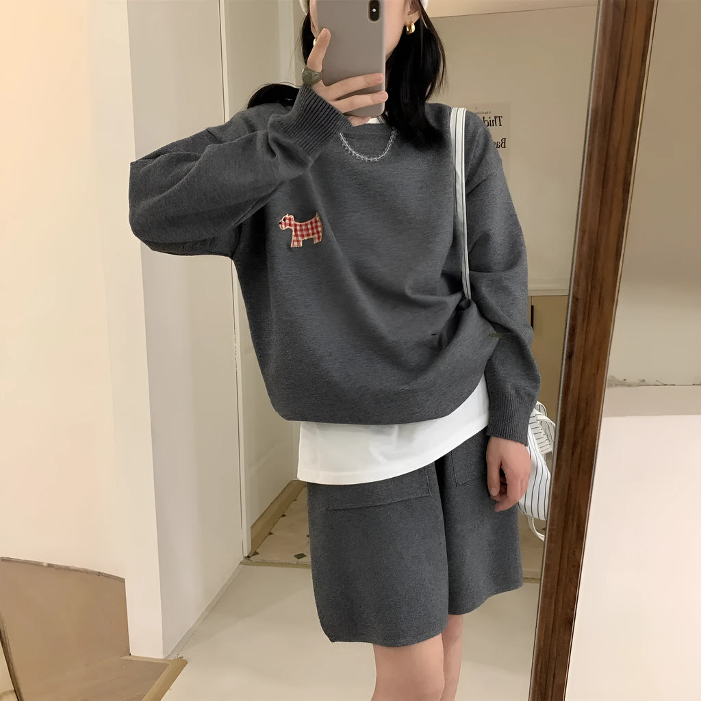 Casual sports knitted sweater shorts suit in imitation cashmere with embroidery detail
