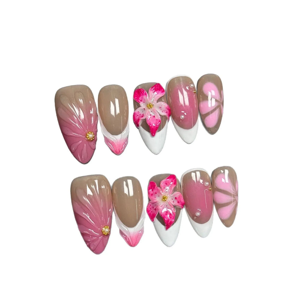 Set of plastic almond-shaped false nail tips for French lily fluid ice flower 3D manicure art in sizes XS, S, M, L.