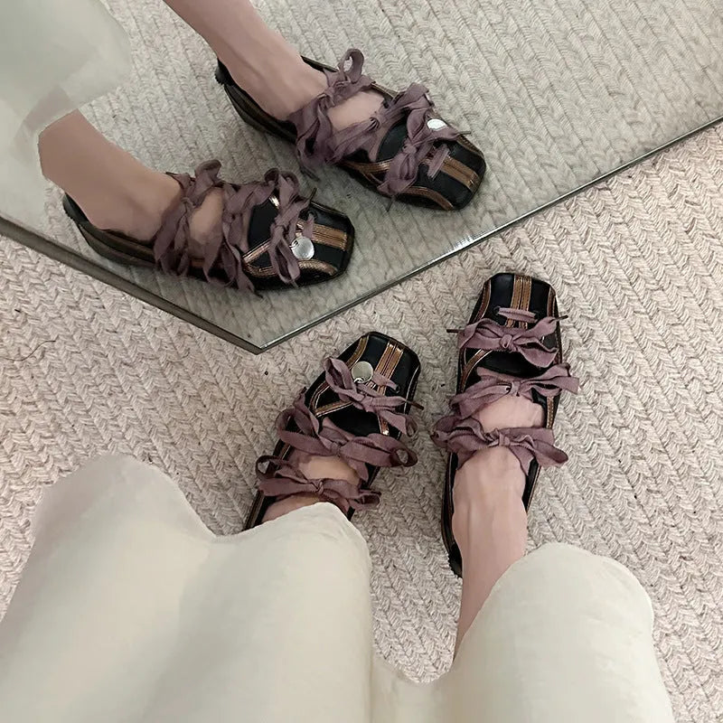 Black Mary Jane flat shoes with square toe and artificial PU upper, sizes 35 to 40