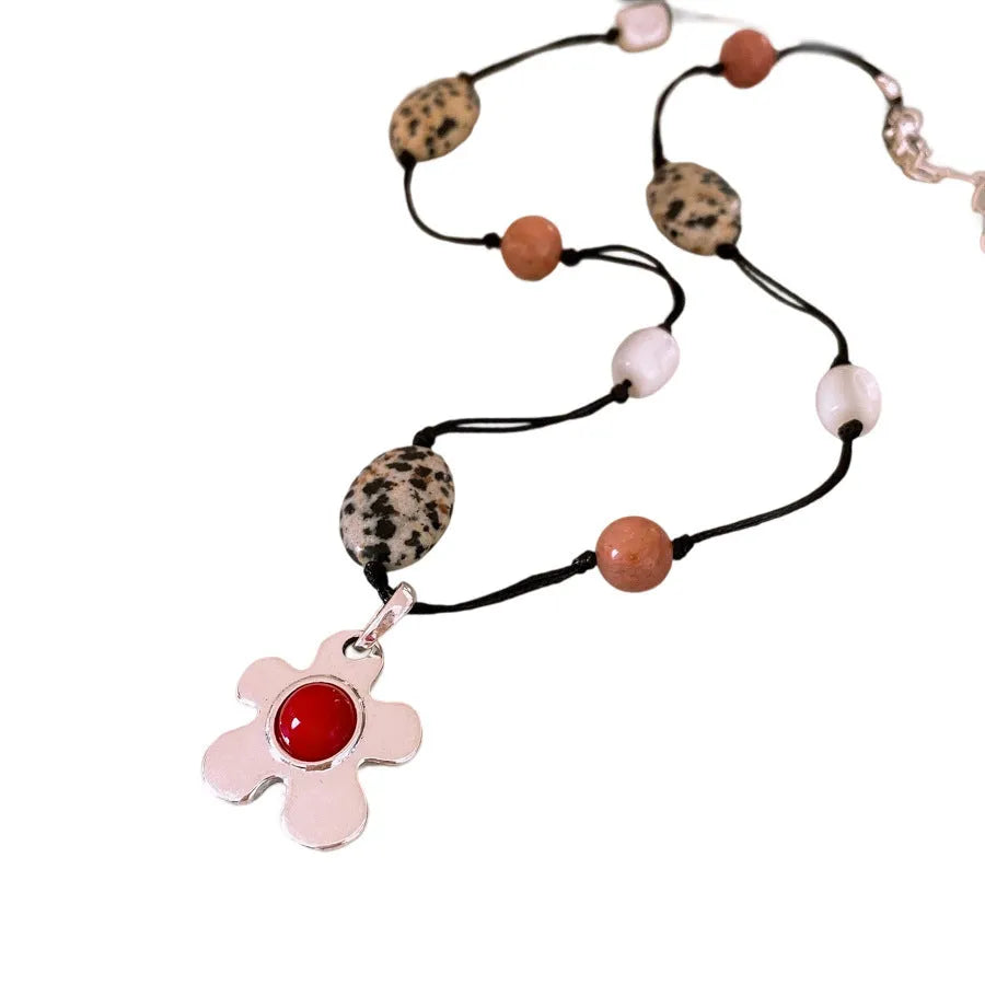Stone shell beaded flower pendant necklace with adjustable chain in silver-black-red colour option