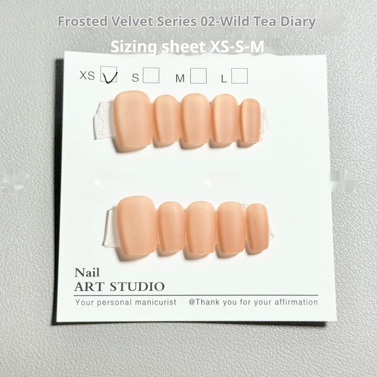 Frosted velvet Cat's Eye effect artificial nail art set for short ladder nails in XS, S, and M sizes.