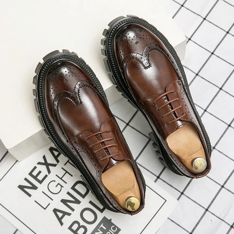 Men's black and brown brogue business shoes with artificial PU upper and round toe design