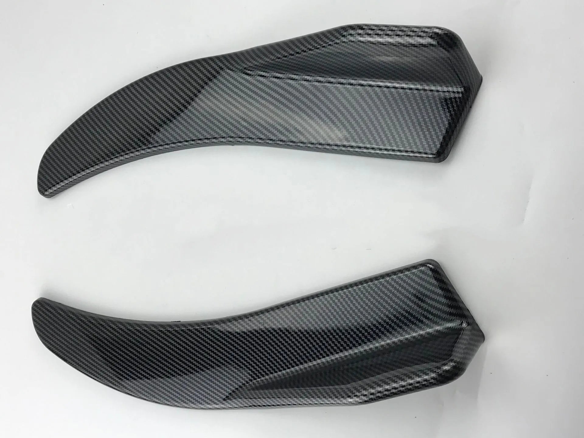 General Motors front and rear bumper deflector light kit in carbon fibre finish