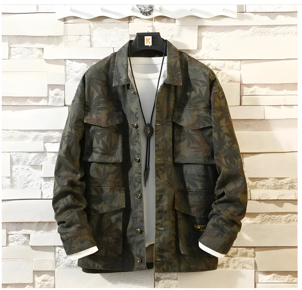 Men's camouflage denim jacket in cotton with sizes M to 5XL and measured shoulder, chest and sleeve lengths