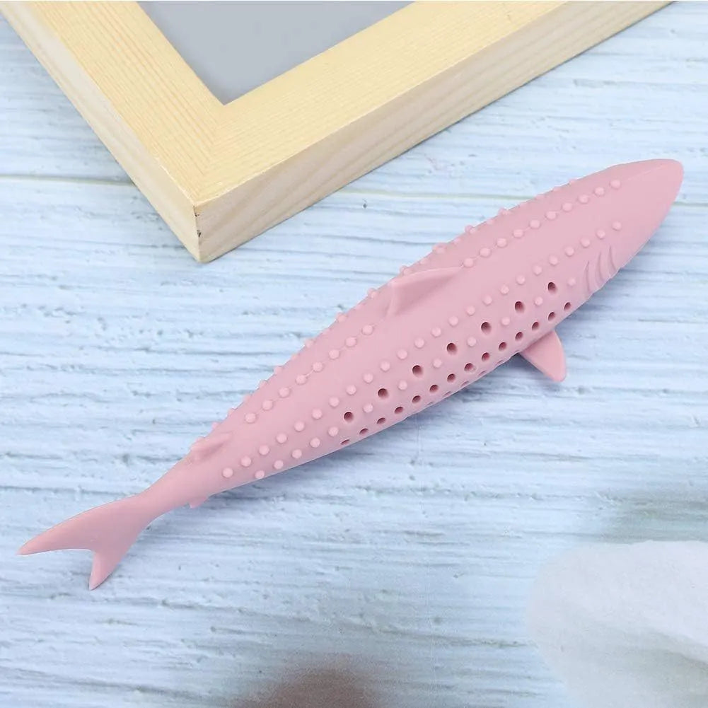 Green silicone fish-shaped cat chew toy with breathable side holes for catnip scent release