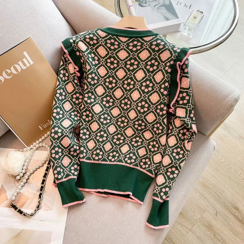 Green women's printed casual sweater with loose fit and long sleeves