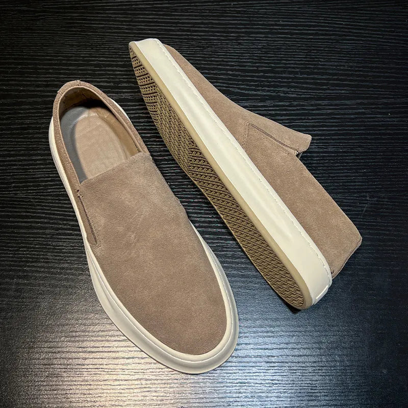 Men's grey and apricot PU casual shoes with round toe and mid-heel design