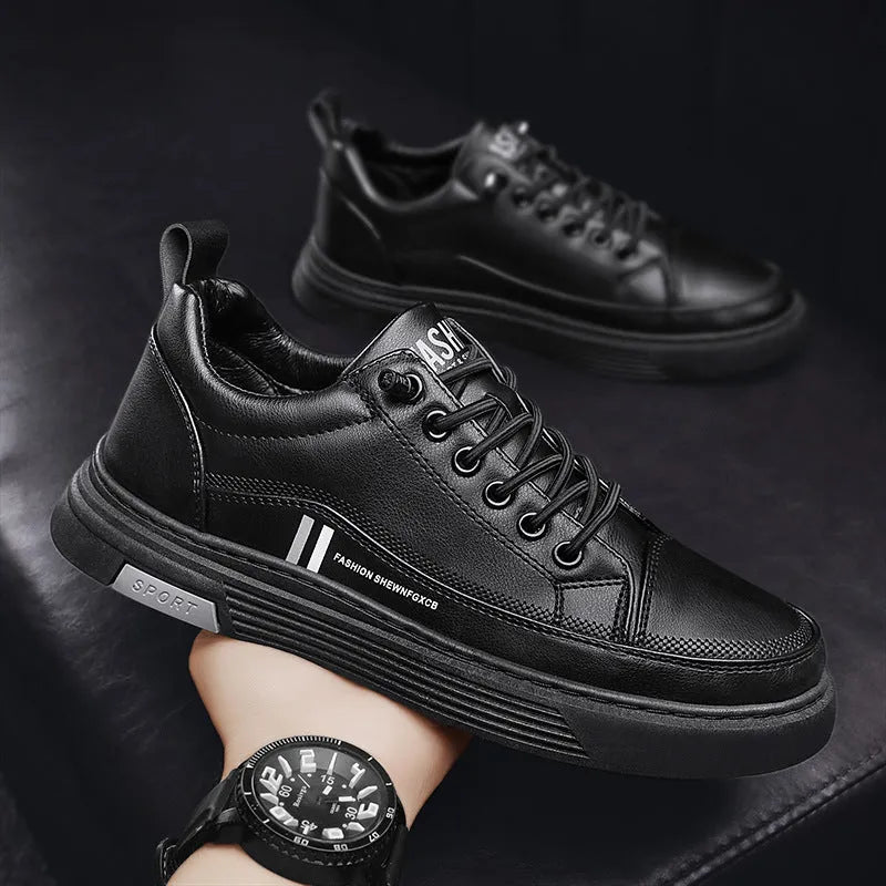 Men's low-top white skate shoes with elastic band and rubber sole