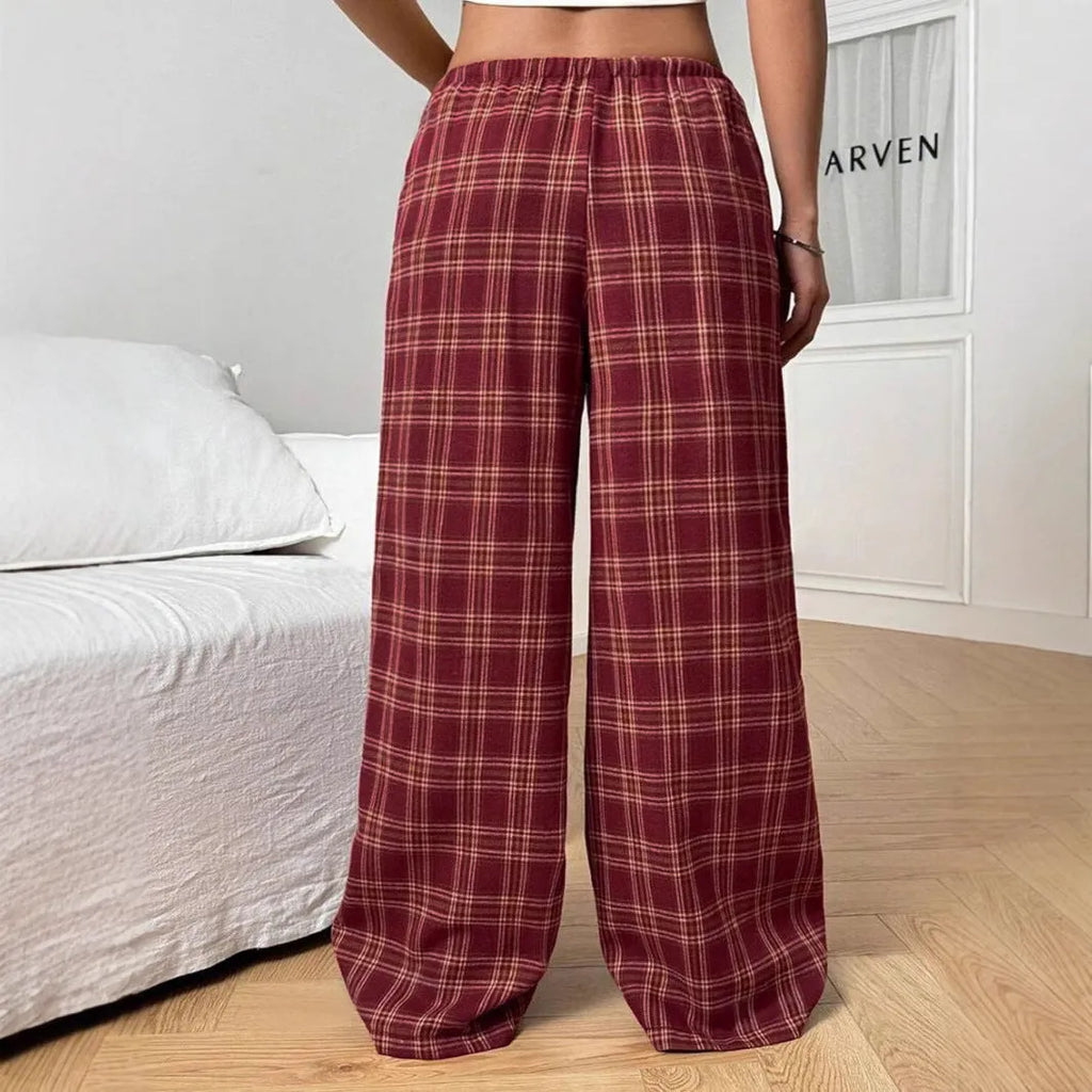 Women's casual plaid trousers with drawstring waist and side pockets in blue or red colours