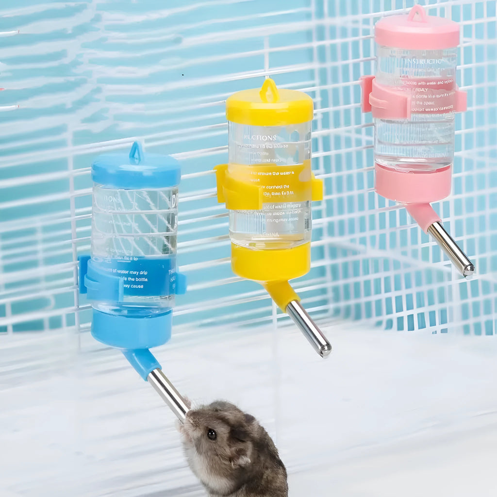 Plastic ball kettle water feeder for small pets in green, yellow, pink, white or sky blue