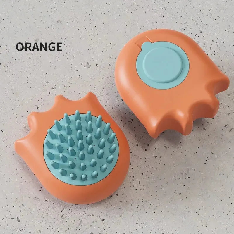 Pet bath brush with integrated shampoo box measuring 9x8x5.3cm