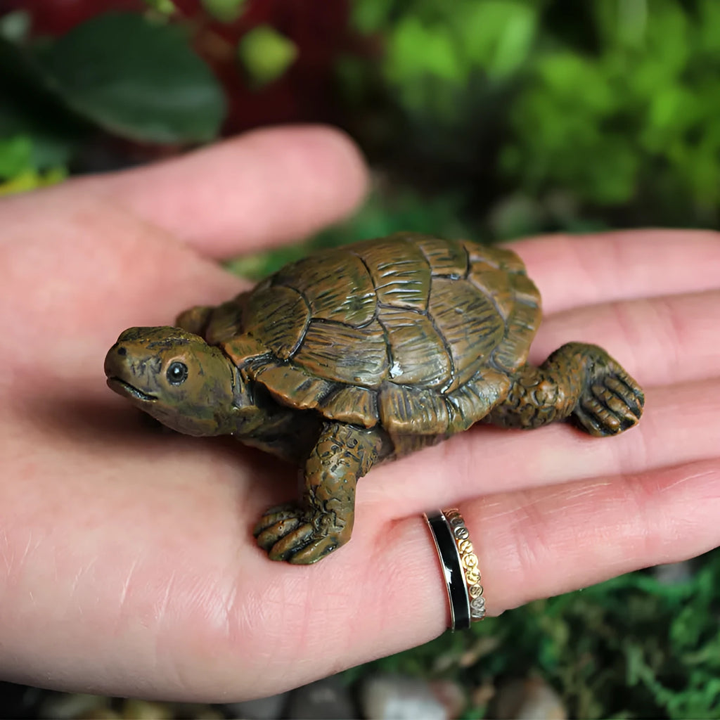 Simulated turtle resin garden ornament for miniature landscape decoration